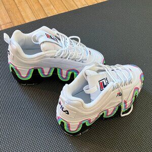 US 8 Fila Disruptor Platform